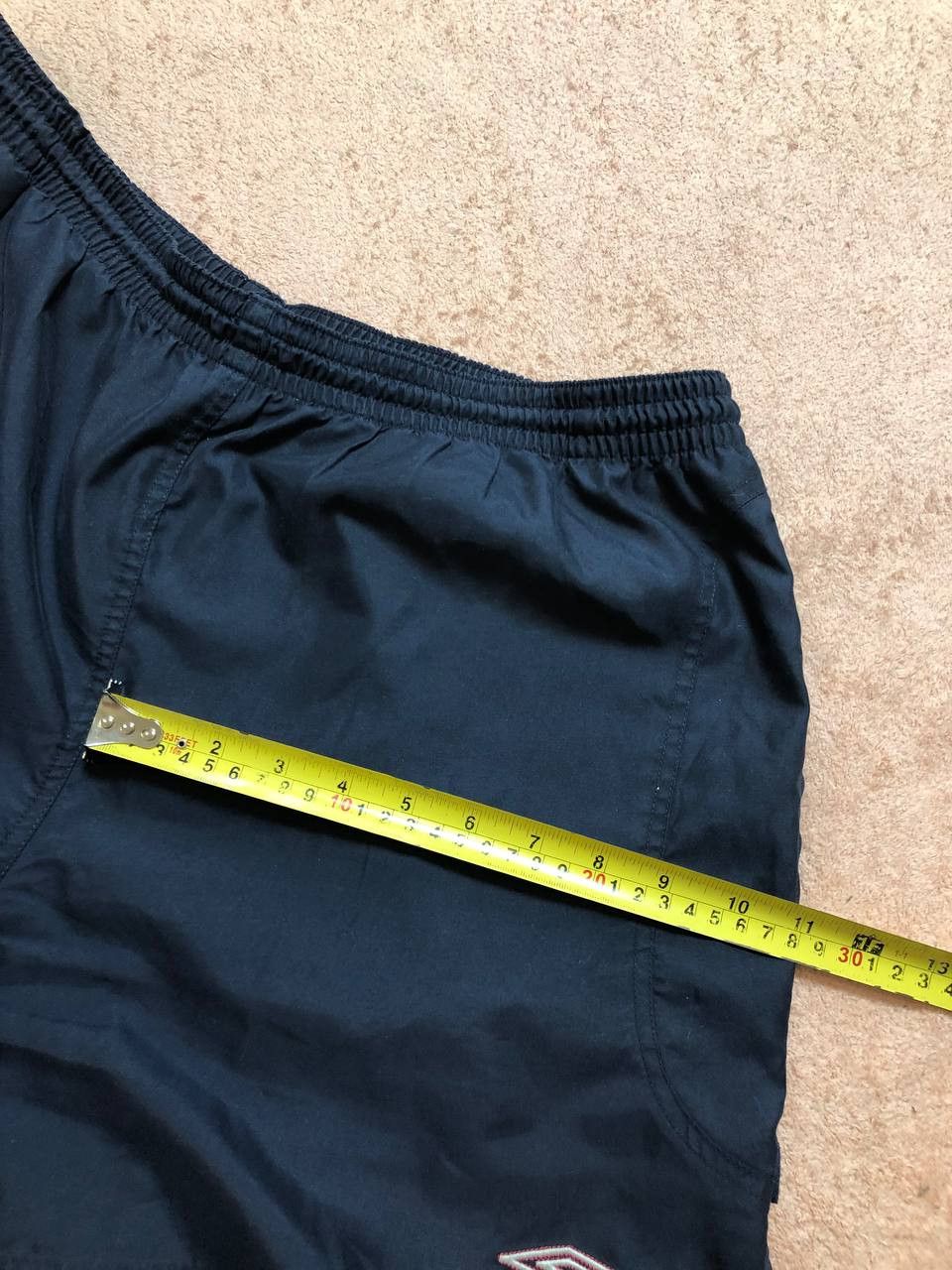 Umbro Vintage Umbro Basic Training Shorts Size M Size US 32 / EU 48 - 11 Thumbnail
