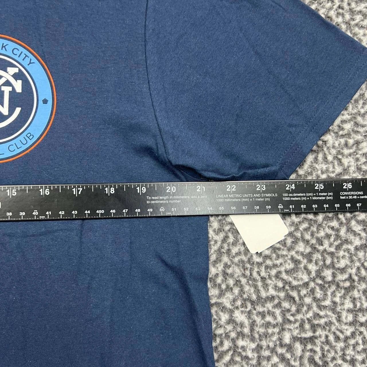 Other New York City FC Shirt Men Fanatics Short Sleeve Crew Neck L Size US L / EU 52-54 / 3 - 4 Thumbnail