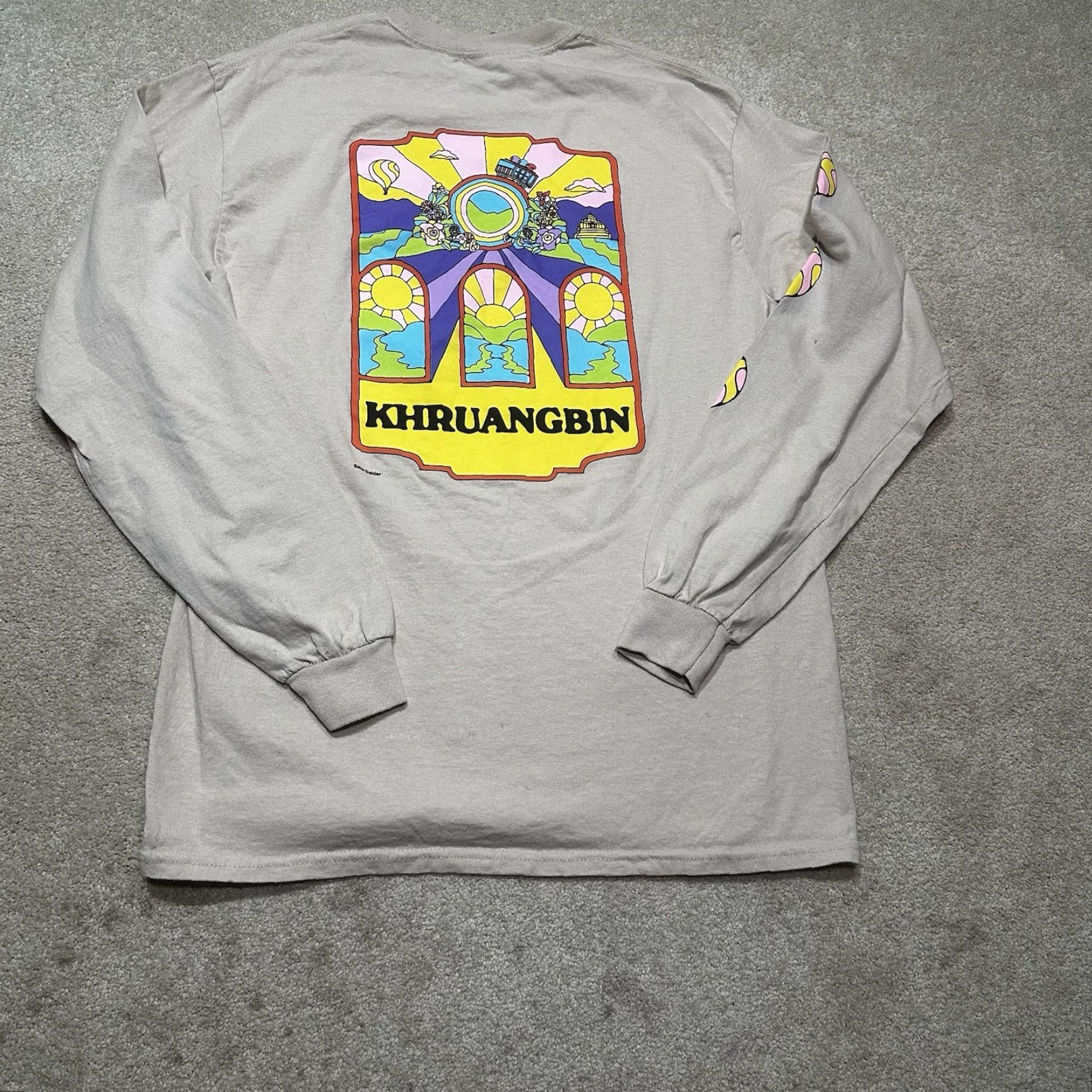 Gildan Khruangbin Band Shirt Mens Medium Beige Long Sleeve Logo Cotton All Seasons Double-Sided Music Size US M / EU 48-50 / 2 - 2 Thumbnail