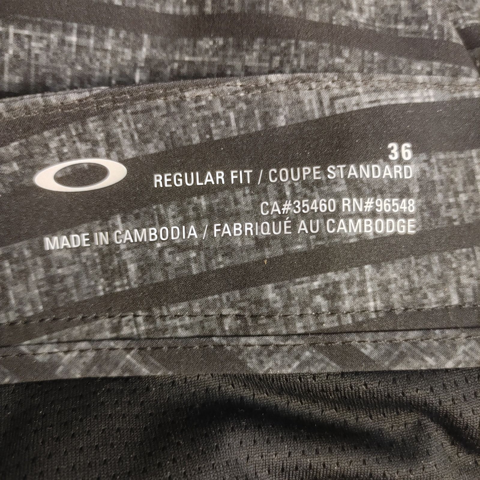 Oakley Oakley Men's 36 Gray Stripe Board Shorts Size US 36 / EU 52 - 3 Thumbnail