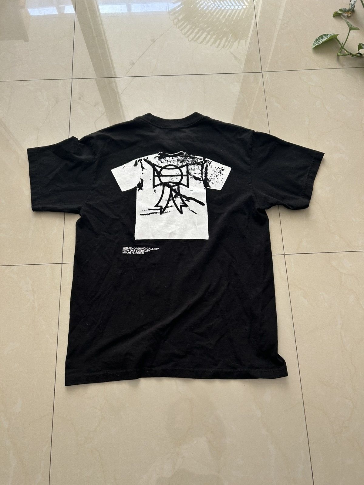 Other Opening Gallery Shirt on Shirt Tee Size US M / EU 48-50 / 2 - 3 Thumbnail