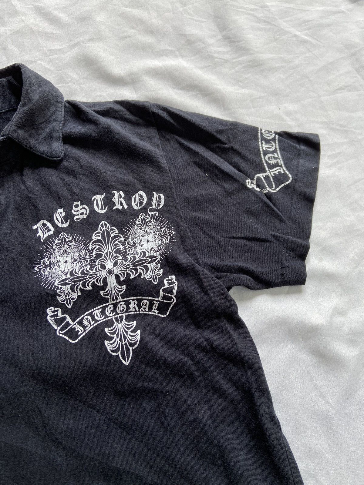 Japanese Brand DETECTIVE STRUCT DESTROY INTEGRAL JAPANESE TEE Size US S / EU 44-46 / 1 - 4 Thumbnail