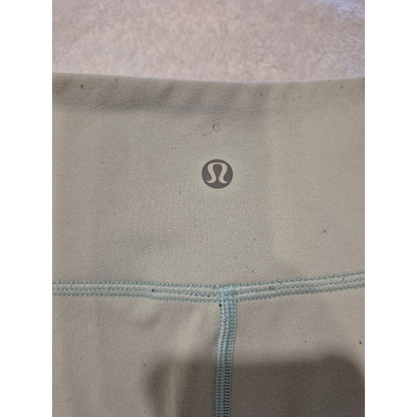 Lululemon Lululemon Wunder Under Reversible Leggings Black Mint Size 8 Size 30" / US 8 / IT 44 - 6 Thumbnail