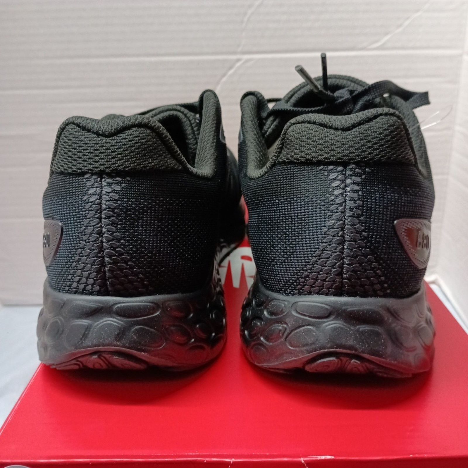 New Balance New Balance 680 V8 Men's Running Shoes Size 8 4E Black Size US 8 / EU 41 - 4 Thumbnail