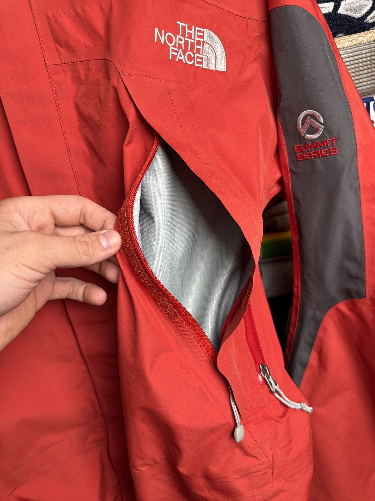 The North Face × Vintage The North Face TNF Vintage Goretex Mountain Jacket Outdoor Size US M / EU 48-50 / 2 - 11 Thumbnail