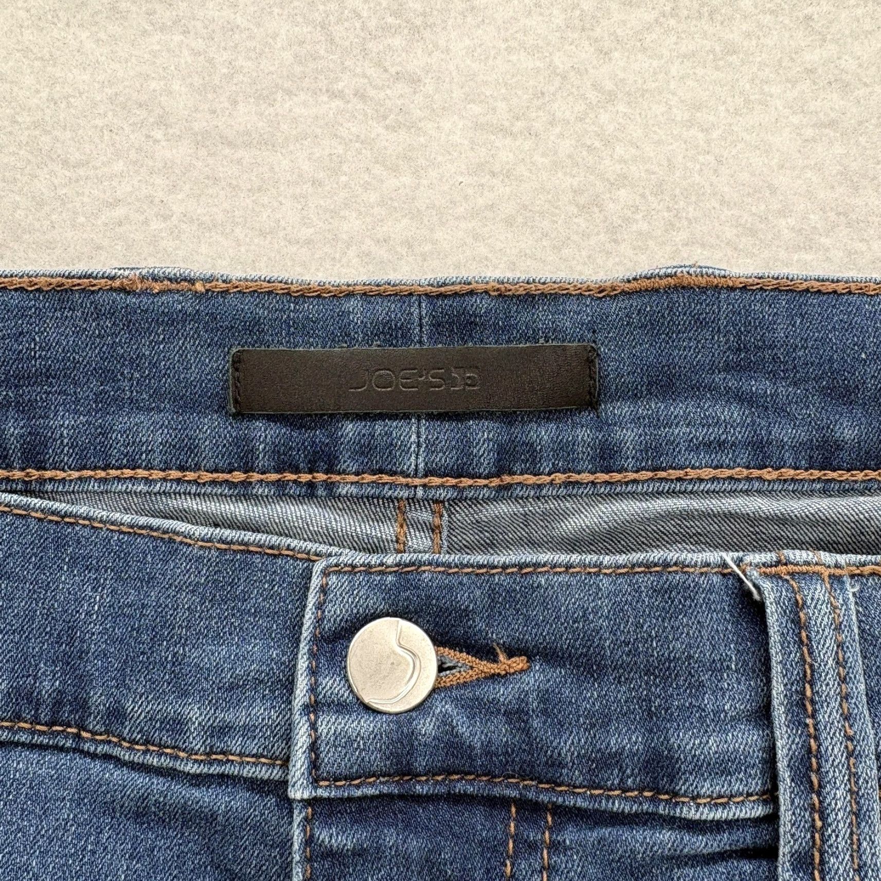 Vintage Joe's Jeans Mens Jeans 42x32 Straight Fit Blue Medium Wash Denim Casual Pants 5-Pocket Zip Fly Mid Rise Size US 42 / EU 58 - 4 Thumbnail