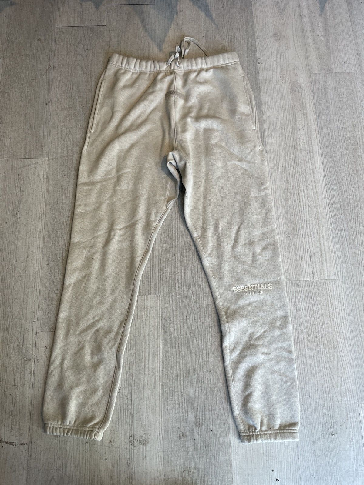 Essentials × Fear of God Fear of God Essentials Wheat Pants S Size US 30 / EU 46 - 1 Thumbnail