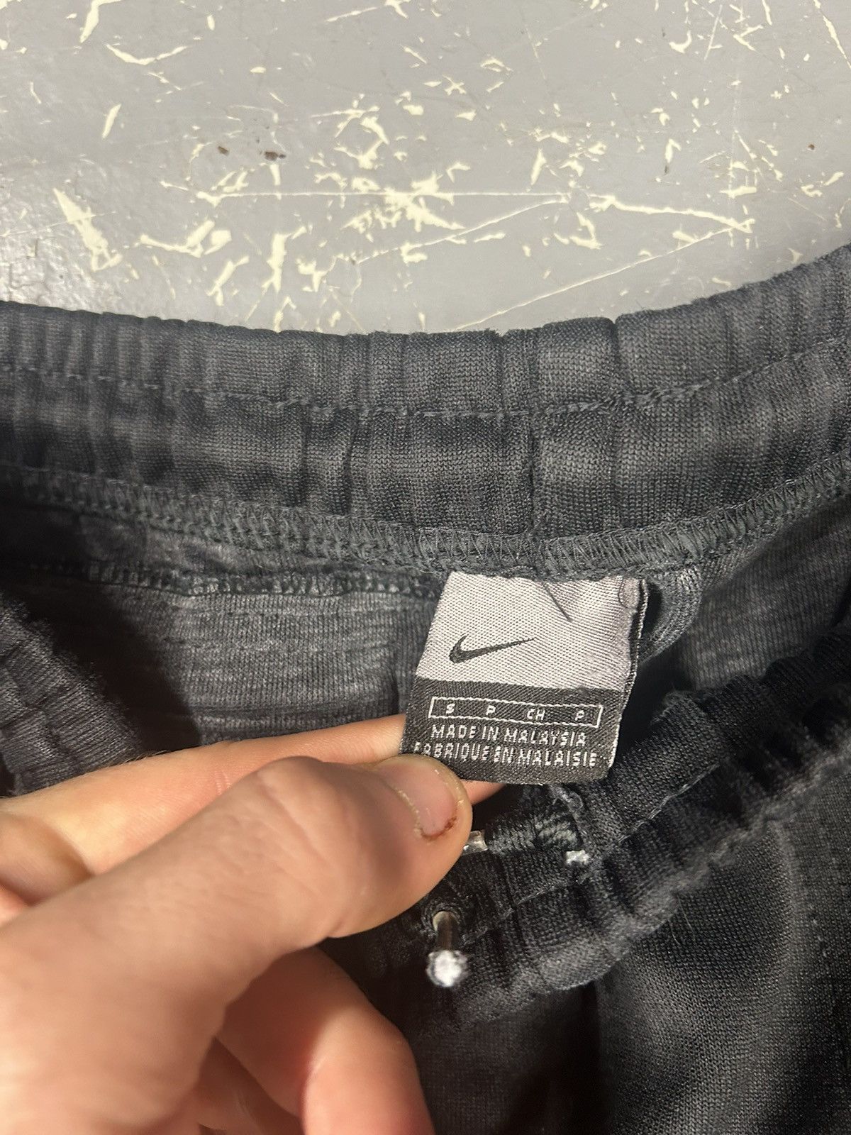 Nike × Vintage Crazy vintage Y2K Essential Black Nike Sweatpants Joggers Size US 32 / EU 48 - 2 Thumbnail