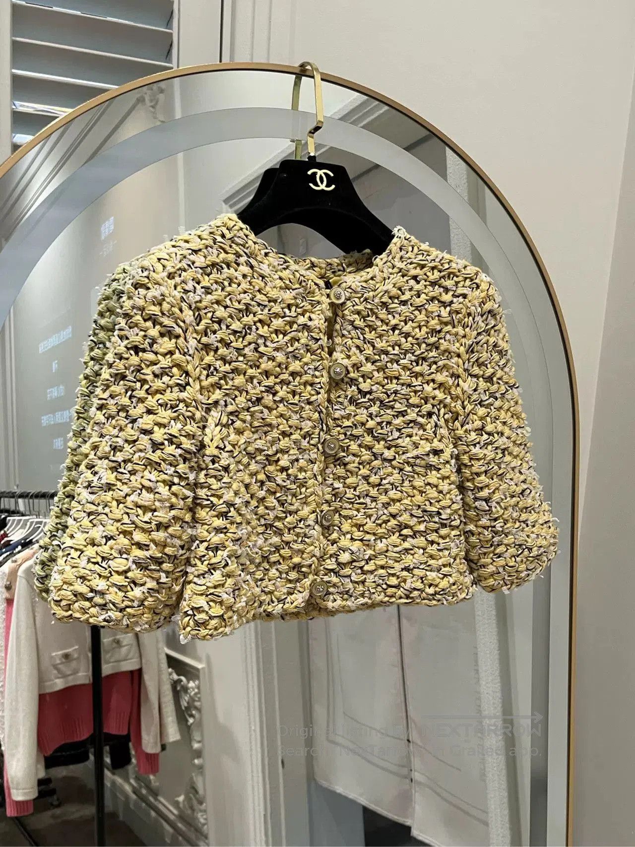Chanel Chanel 22P Yellow Woven Short Jacket. Size US XS / EU 42 / 0 - 1 Thumbnail