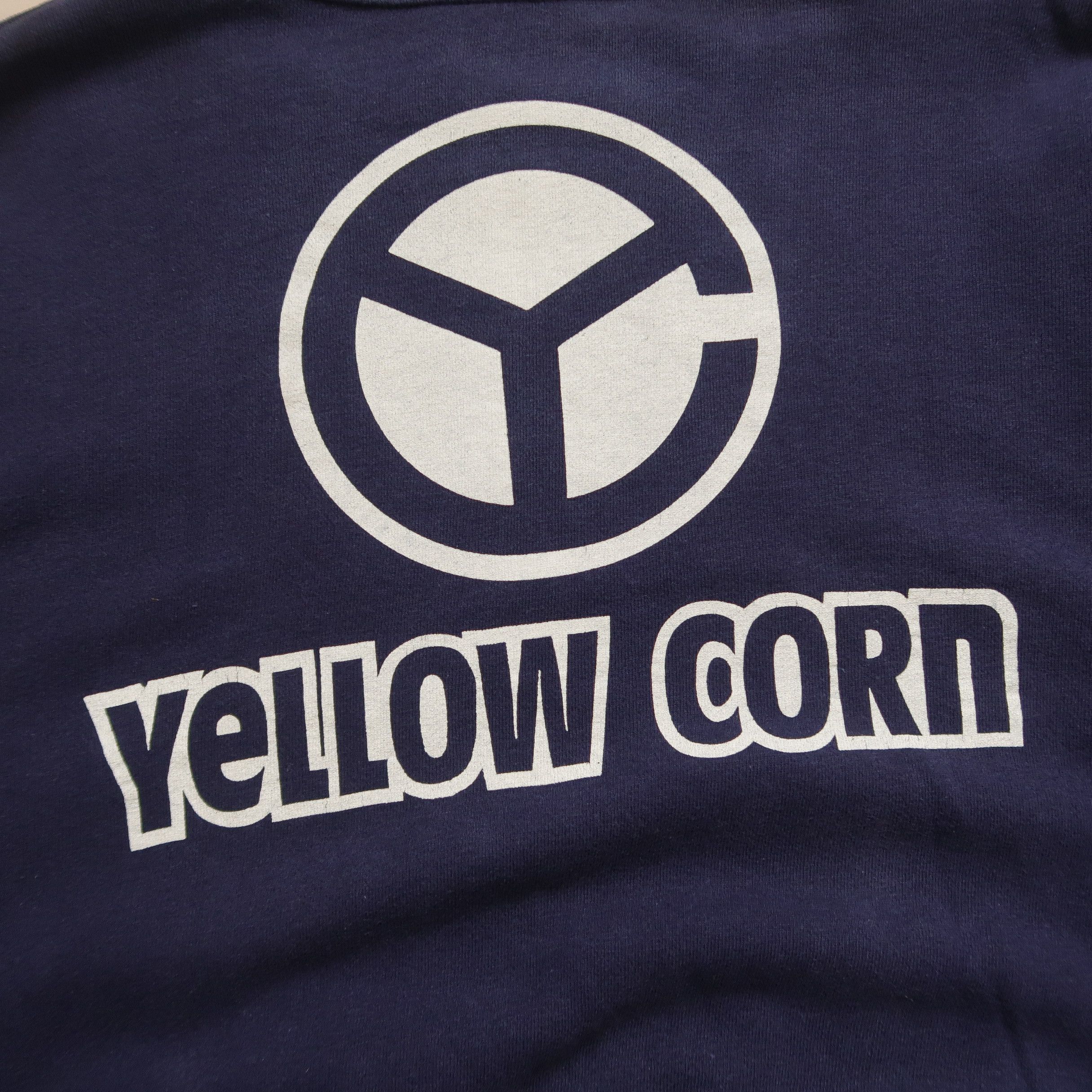 YELLOW CORN Vintage 90s Yellow Corn Faded Sweatshirt Big Logo Size US M / EU 48-50 / 2 - 12 Thumbnail