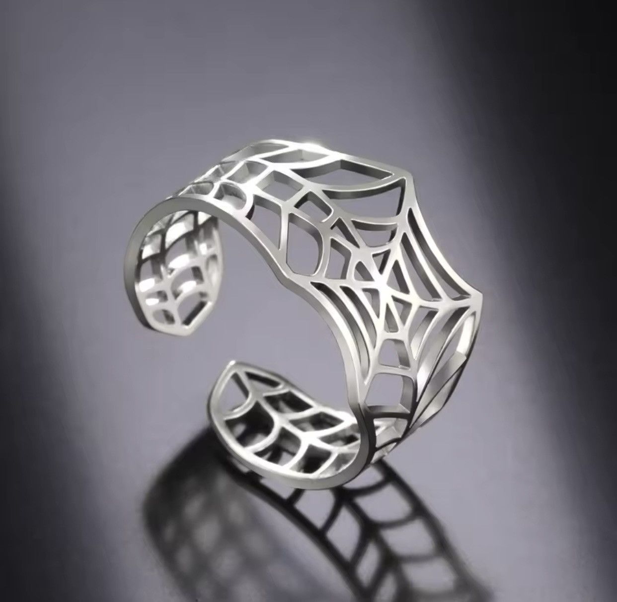 Jewelry × Vintage Skyrim Punk Spider Web Ring Size ONE SIZE - 1 Thumbnail