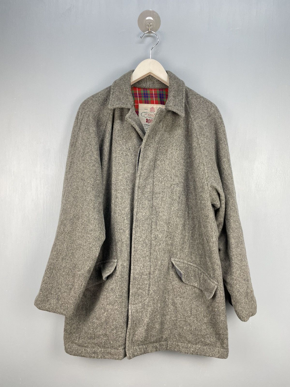Baracuta Baracuta vintage collection button up overcoat Size US L / EU 52-54 / 3 - 1 Thumbnail