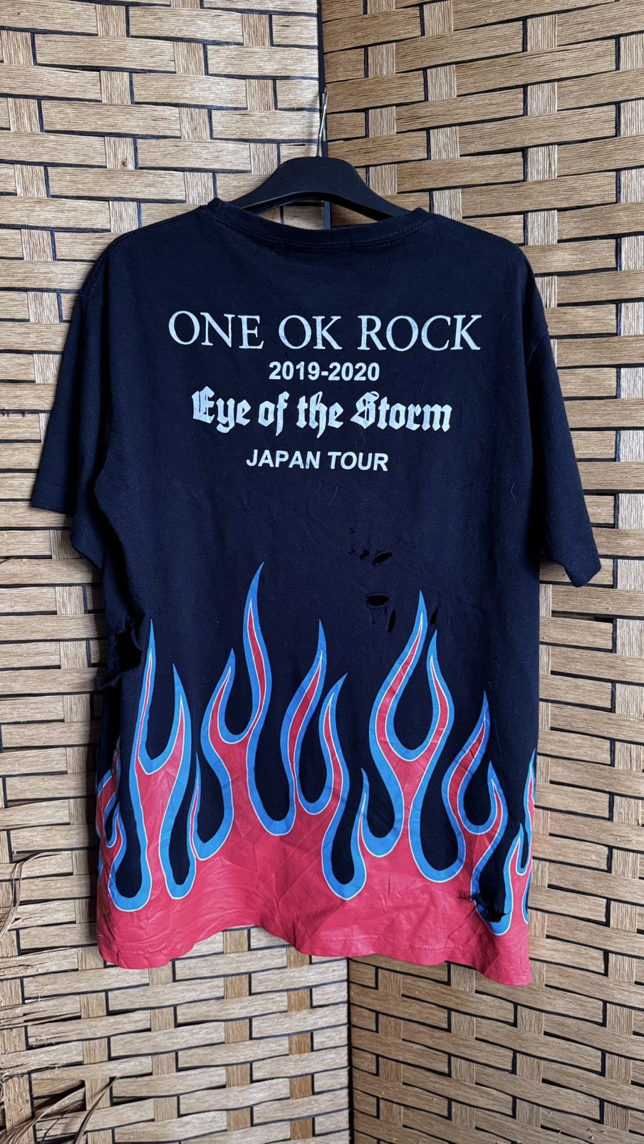 Band Tees Japanese One Ok Rock 2019/2020 Distressed Tshirt Size US M / EU 48-50 / 2 - 2 Thumbnail