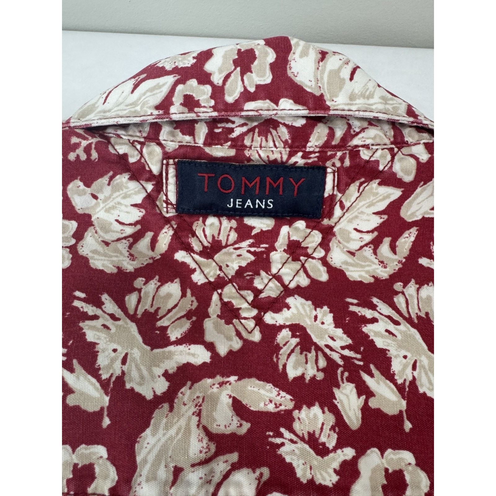 Tommy Hilfiger Y2K Vintage Tommy Hilfiger Hawaiian Shirt Button Floral XL Size US XL / EU 56 / 4 - 9 Thumbnail