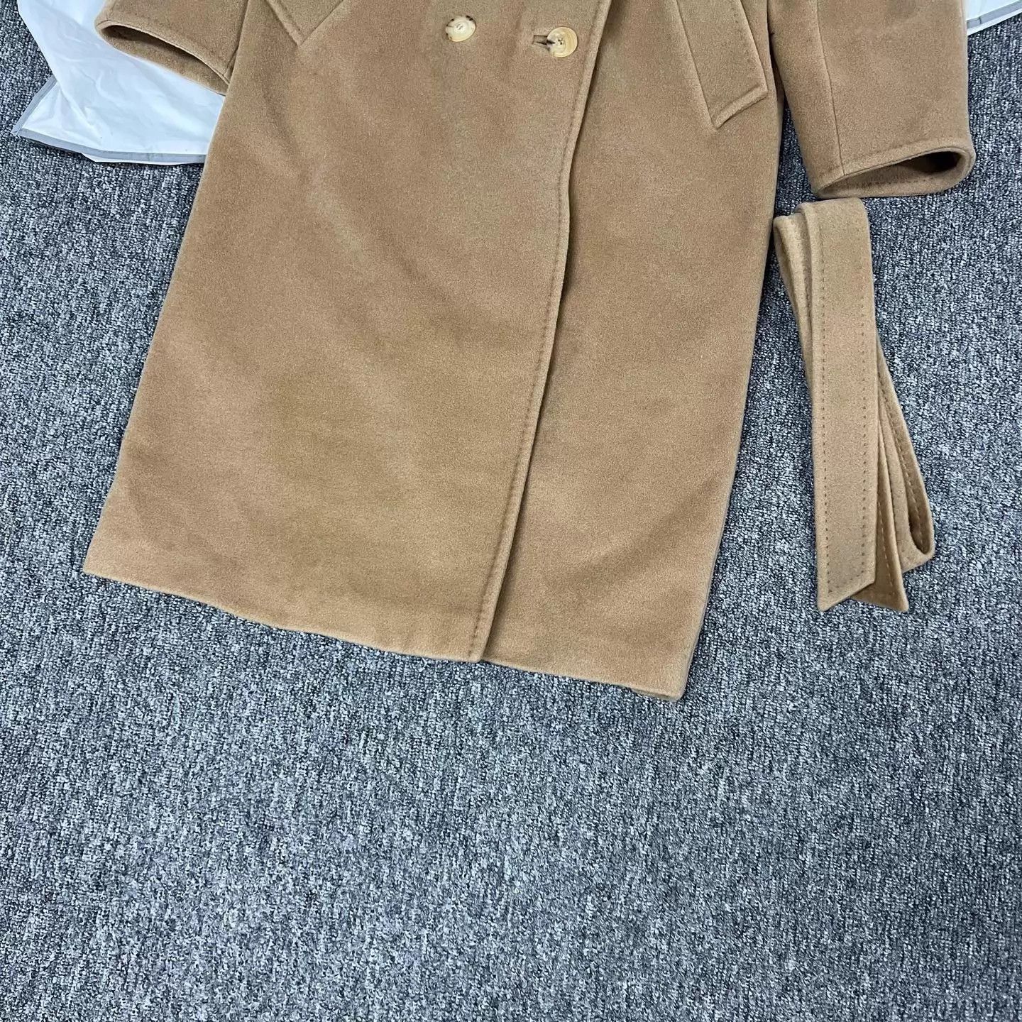 Max Mara MAX MARA 101801 Classic Camel Coat 36 99 New Size XS / US 0-2 / IT 36-38 - 4 Thumbnail