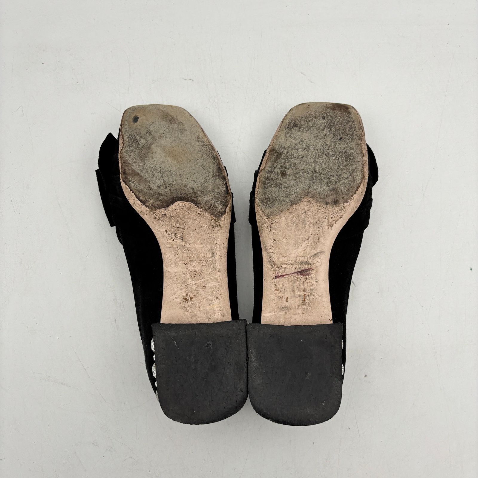Miu Miu Miu Miu Suede Bow Jeweled Embellished Loafers Women's 37.5 Size US 7.5 / IT 37.5 - 8 Thumbnail