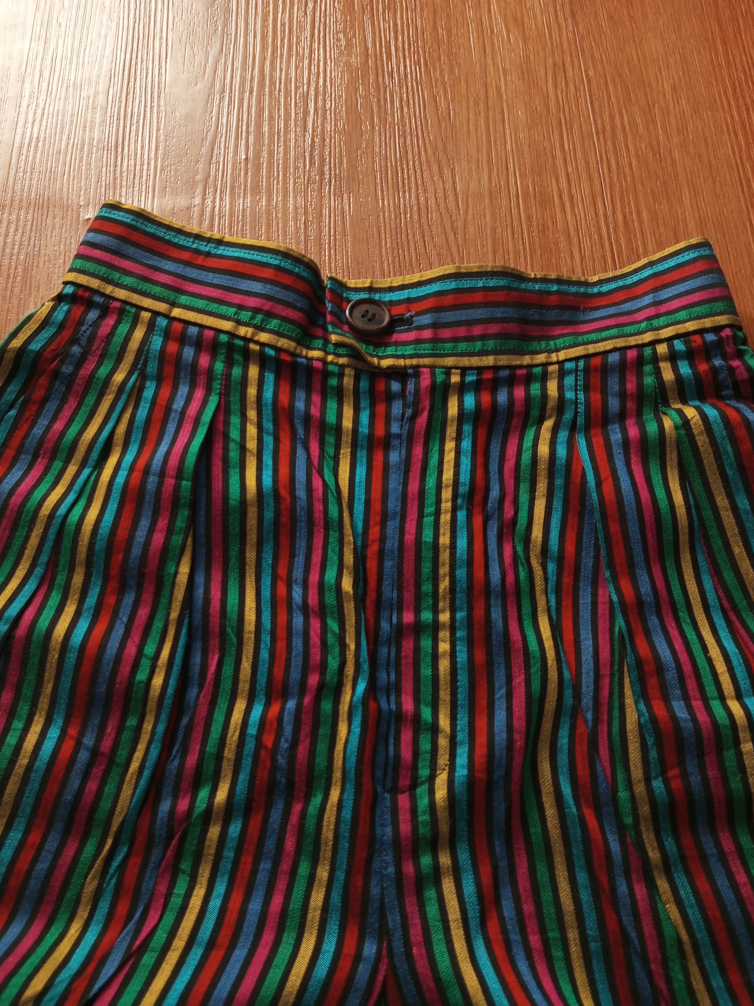 Vintage × Yves Saint Laurent Vintage Yves Saint Laurent shortpants Size 28" / US 6 / IT 42 - 3 Thumbnail