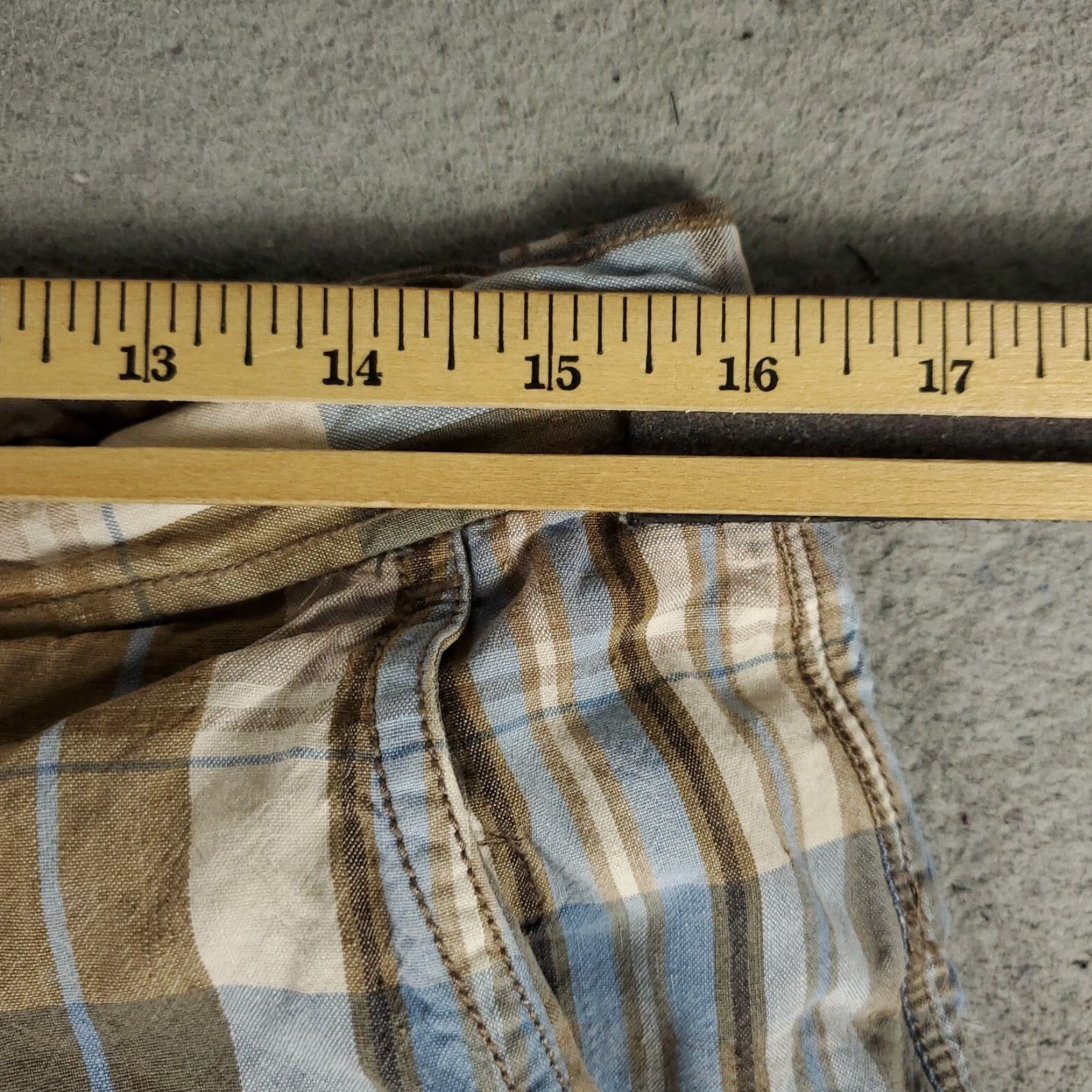 Tommy Bahama VINTAGE Tommy Bahama Men's Shorts Size 33 Linen Plaid Flat Front Chino Casual Summer Blue Size US 33 - 4 Thumbnail