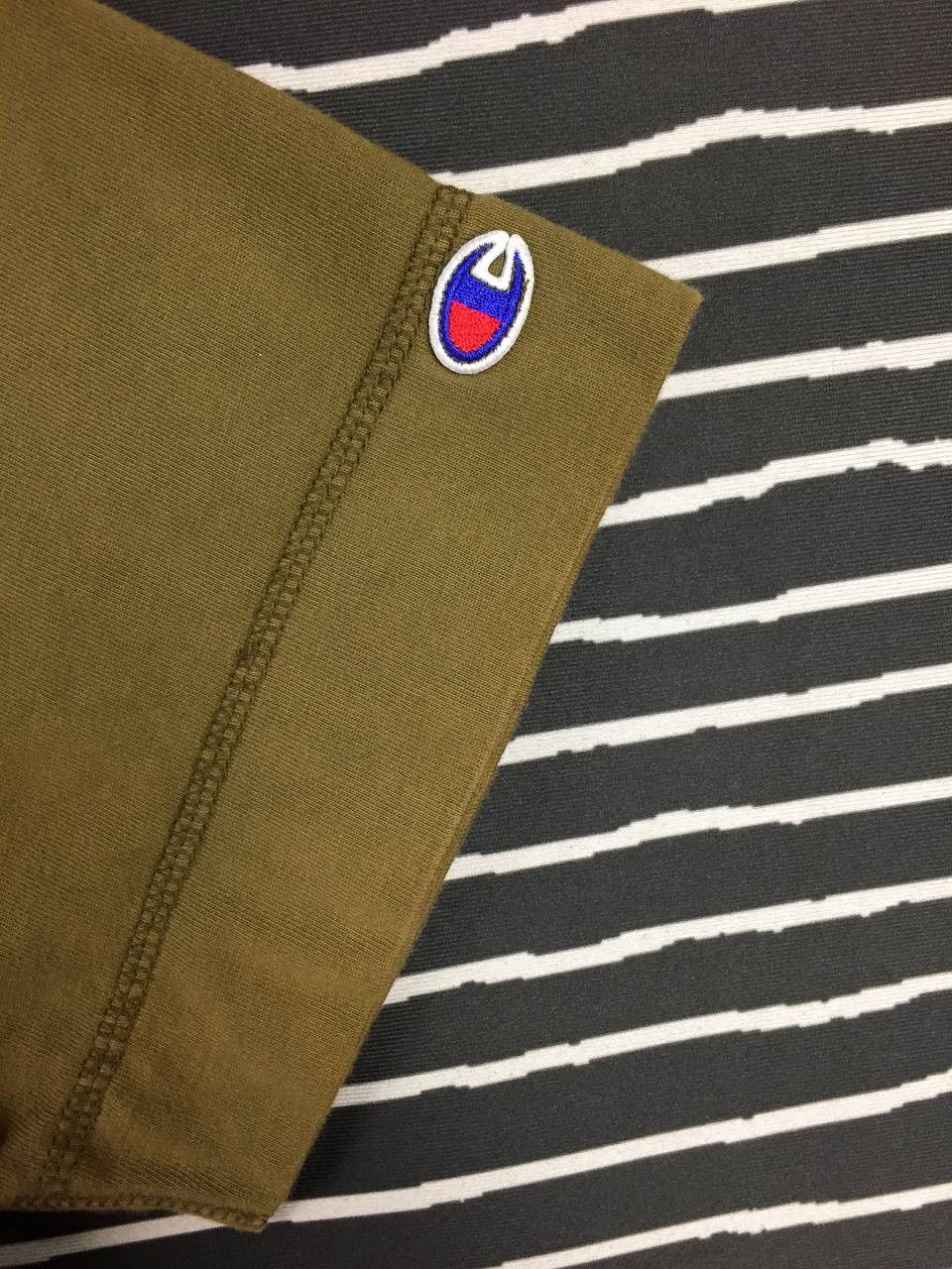 Champion Vtg Champion Athletic Apparel Olive Green Henley Tee Size US L / EU 52-54 / 3 - 6 Thumbnail