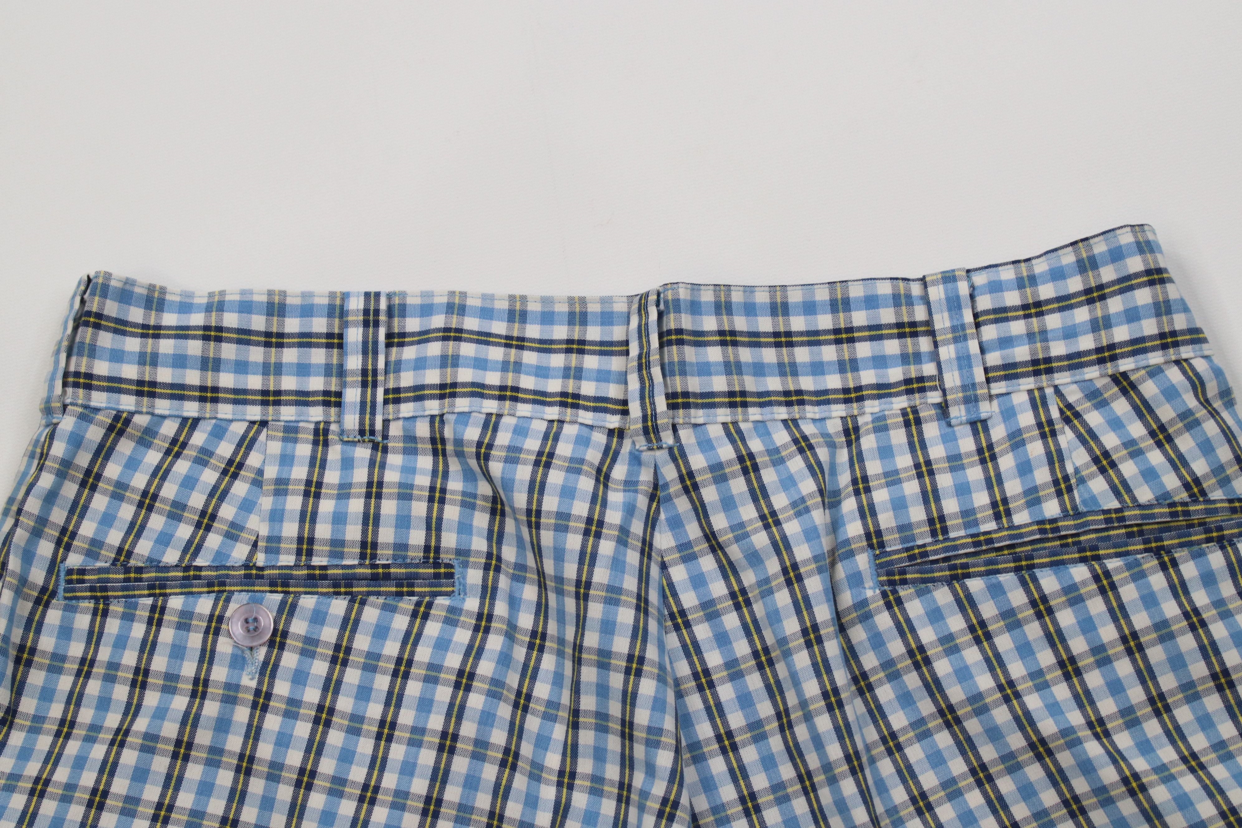 Vintage Vintage 60s 70s Streetwear Plaid Above Knee Chino Shorts Size US 34 / EU 50 - 14 Thumbnail