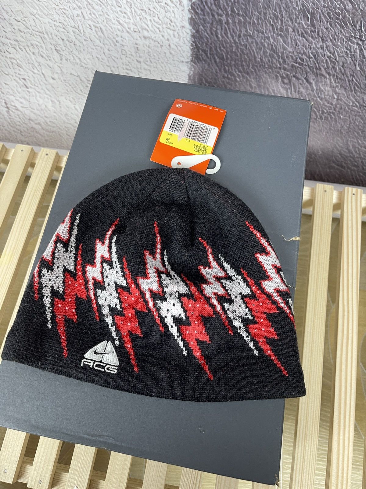 Nike Nike ACG vintage y2k 2007 black lightning pattern hat Size ONE SIZE - 3 Thumbnail