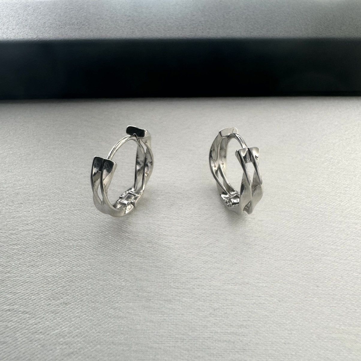 Other Small Hoop Earrings for Men Women Streetwear Unisex Style Size ONE SIZE - 2 Thumbnail