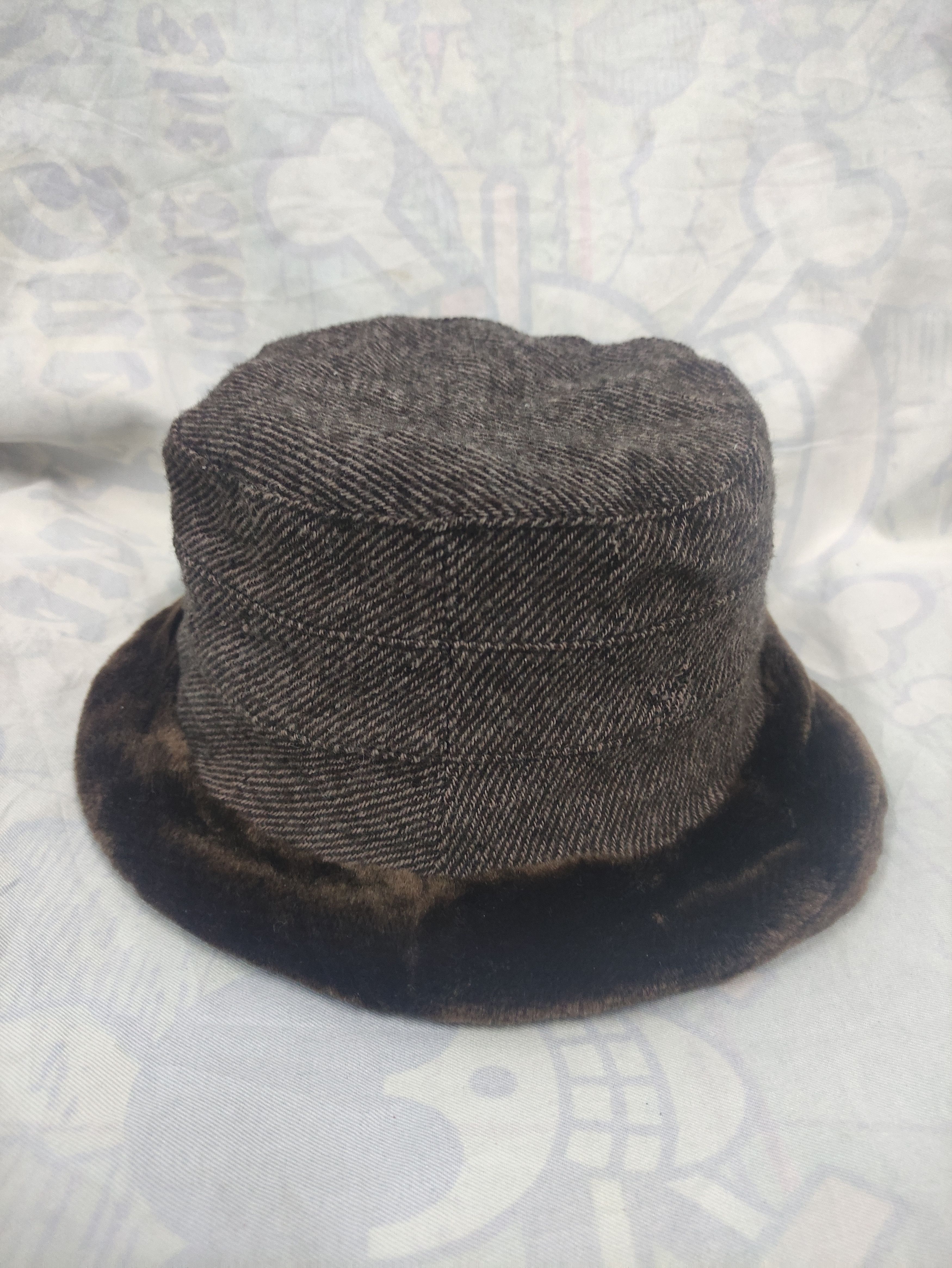 Ellesse × Vintage ELLESSE VINTAGE WOOL BUCKET HAT Size ONE SIZE - 5 Thumbnail