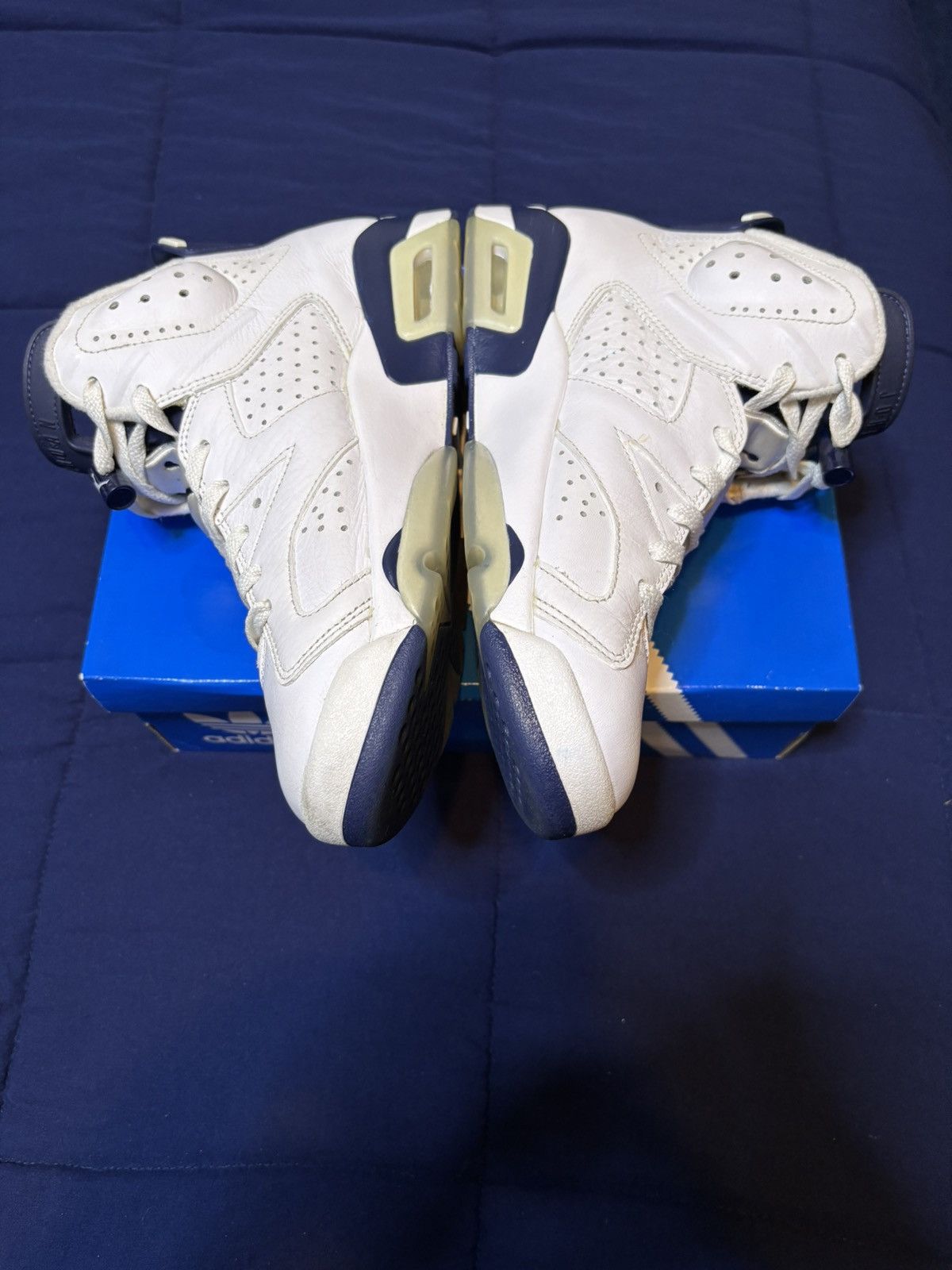 Jordan Brand Jordan 6 Retro Midnight Navy 2022 Size 8.5 Size US 8.5 / EU 41-42 - 4 Thumbnail
