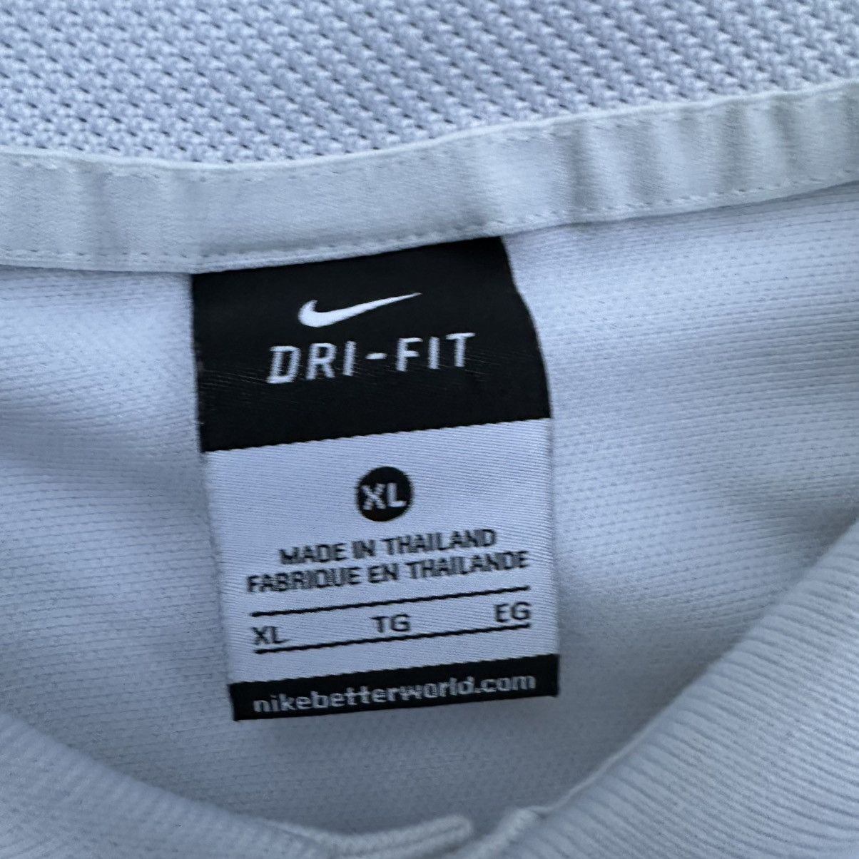 Number (N)ine Vintage Nike Dinamo Riga Polo Size XL T-shirts Y2K 00s USA Size US XL / EU 56 / 4 - 8 Thumbnail