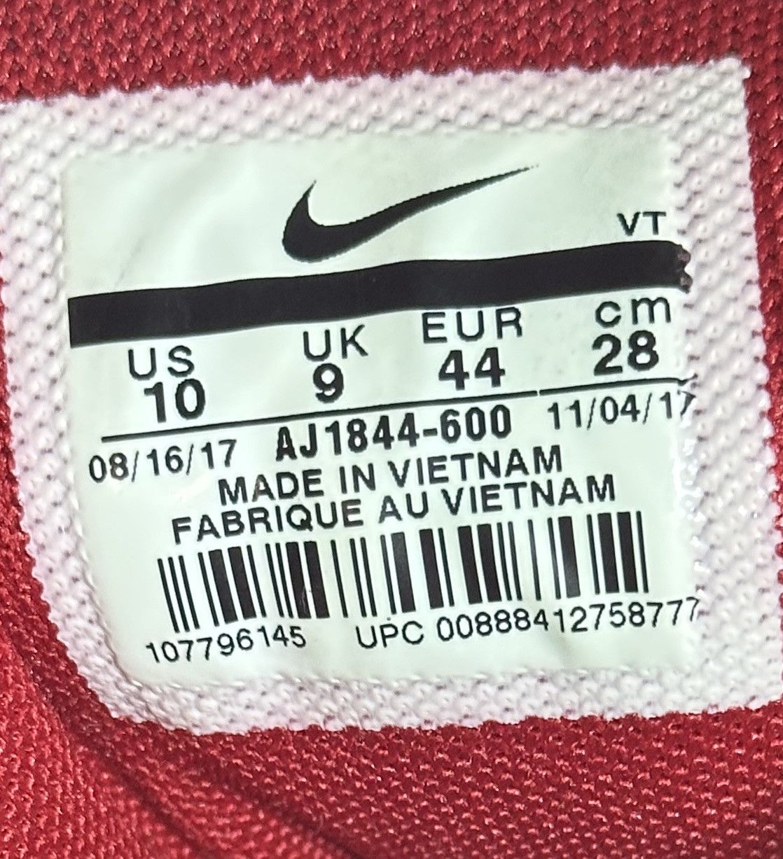 Nike Size 10 - Nike Air Max 95 TT Pull Tab Gym Red Size US 10 / EU 43 - 7 Thumbnail