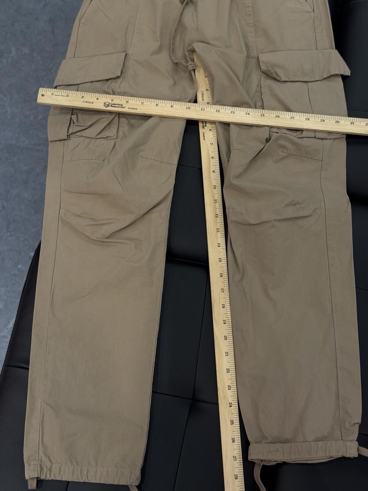 John Elliott John Elliott Pants Size (1) Khaki Tan Beige Jogger Size US 32 / EU 48 - 11 Thumbnail