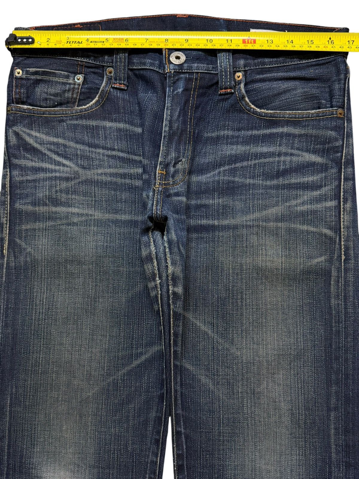 Levi's Vintage Y2K Levis 505 Blue Faded Wash Whisker Straight Loose Size US 33 - 9 Thumbnail