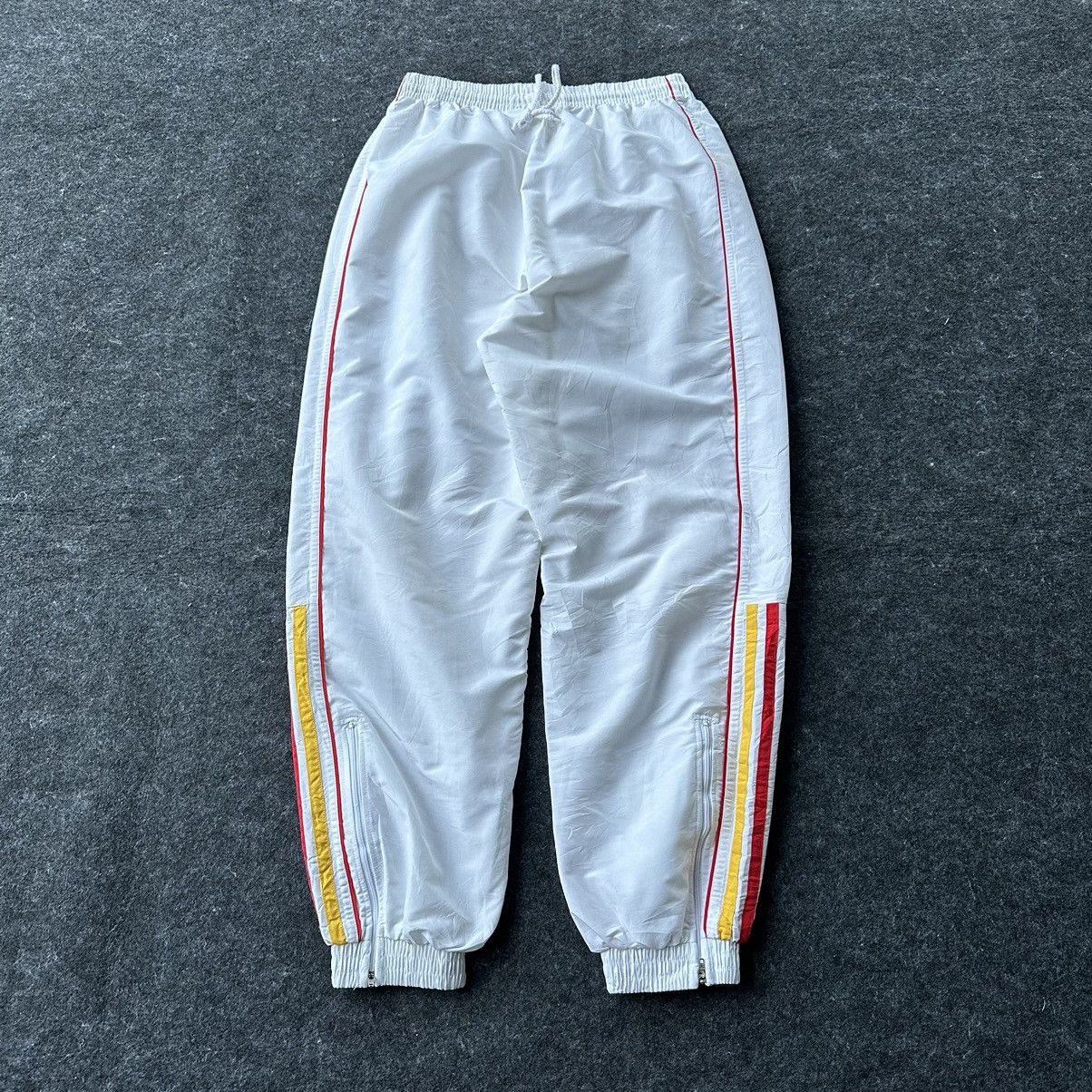 Adidas Vintage Adidas Equipment Baggy Nylon Pant D665 Size US 32 / EU 48 - 6 Thumbnail