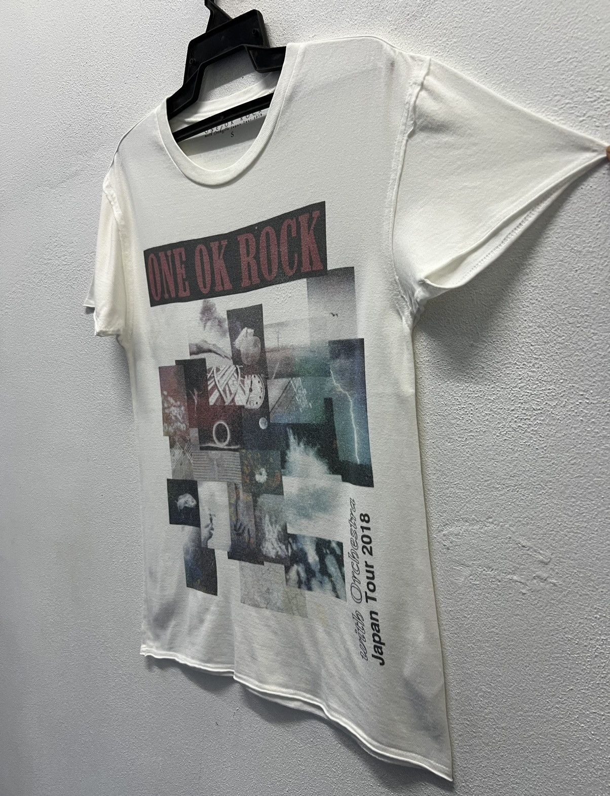 Band Tees ROCK BAND ONE OK ROCK WITH ORCHESTRA JAPAN TOUR 2018 SHIRT Size US S / EU 44-46 / 1 - 5 Thumbnail