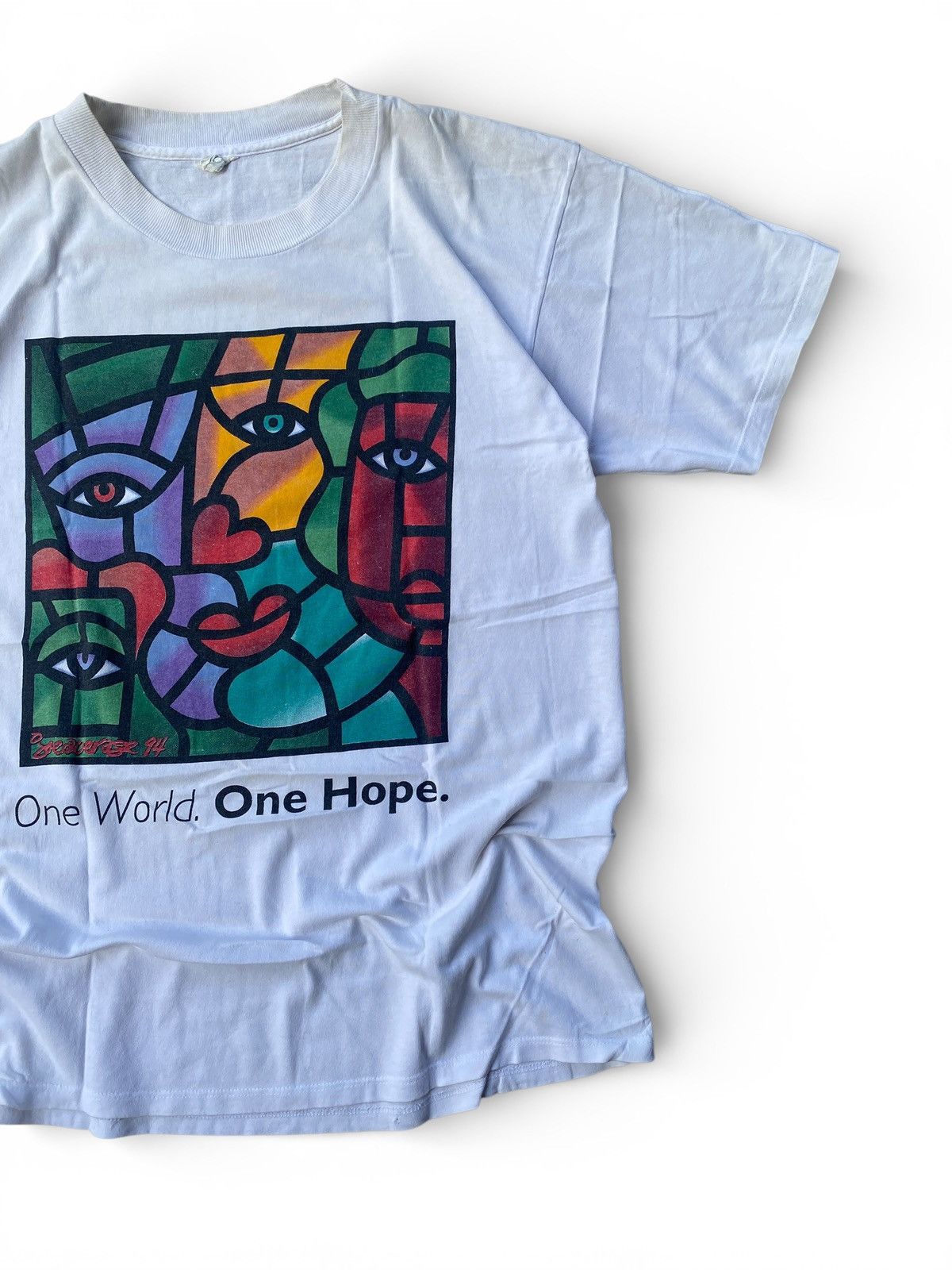 Arts & Science Vintage One World One Hope Graphic 90s Art Tee Breeders 94 Size US XL / EU 56 / 4 - 2 Thumbnail