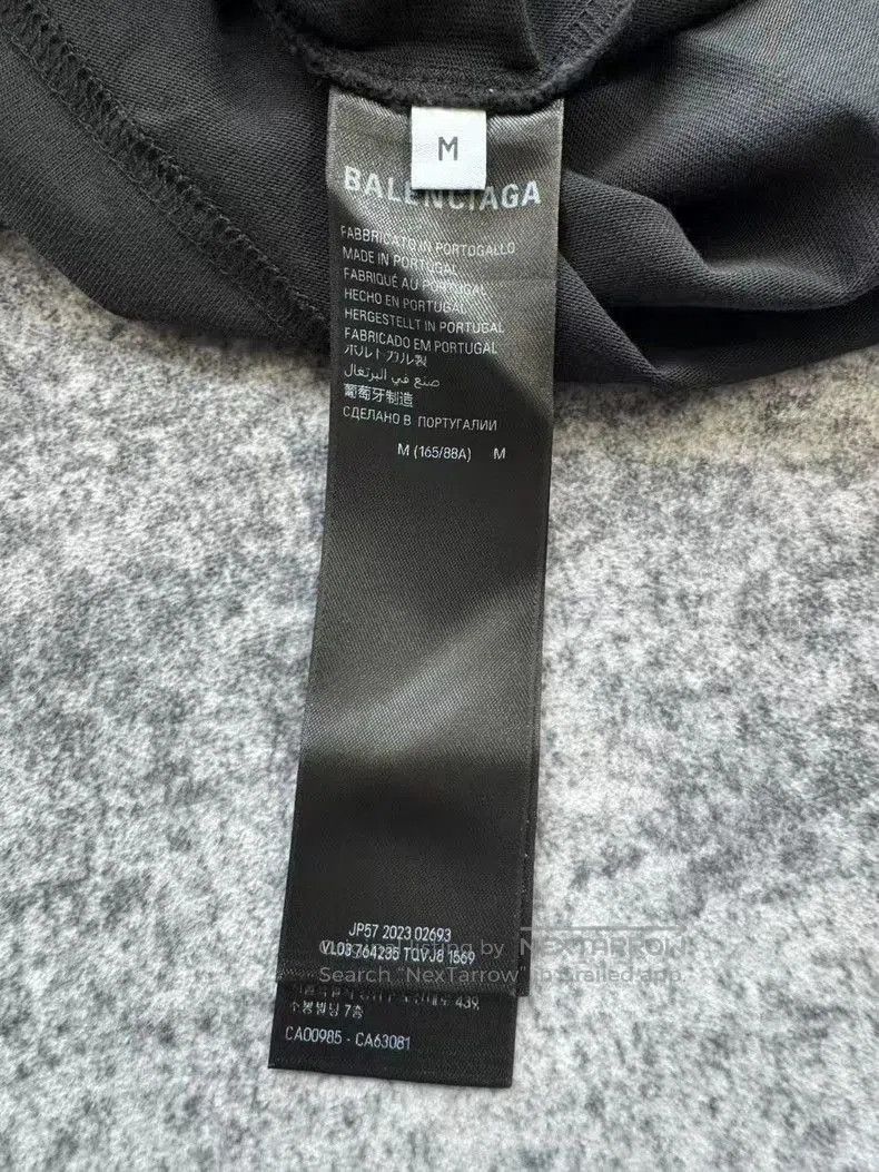 Balenciaga Balenciaga Back Sanskrit Logo Distressed Tee. Size US M / EU 48-50 / 2 - 6 Thumbnail