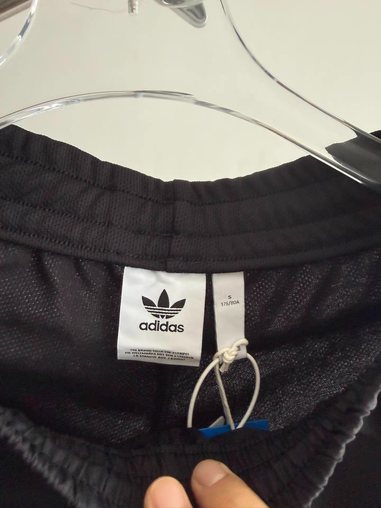 Adidas Adidas Originals Panel Shorts Q17 Size US 32 / EU 48 - 2 Thumbnail