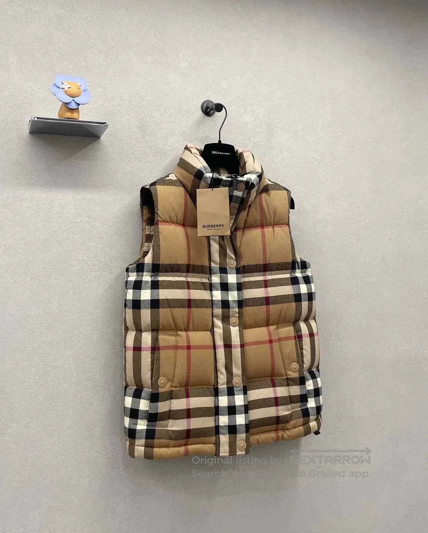 Burberry Burberry Classic Check Down Vest. Size US S / EU 44-46 / 1 - 3 Thumbnail