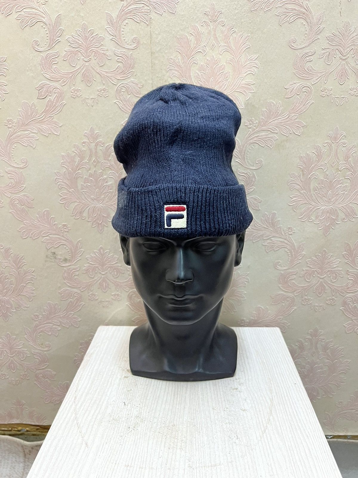 Fila Vintage Fila Small Logo Beanie Hats Size ONE SIZE - 2 Thumbnail