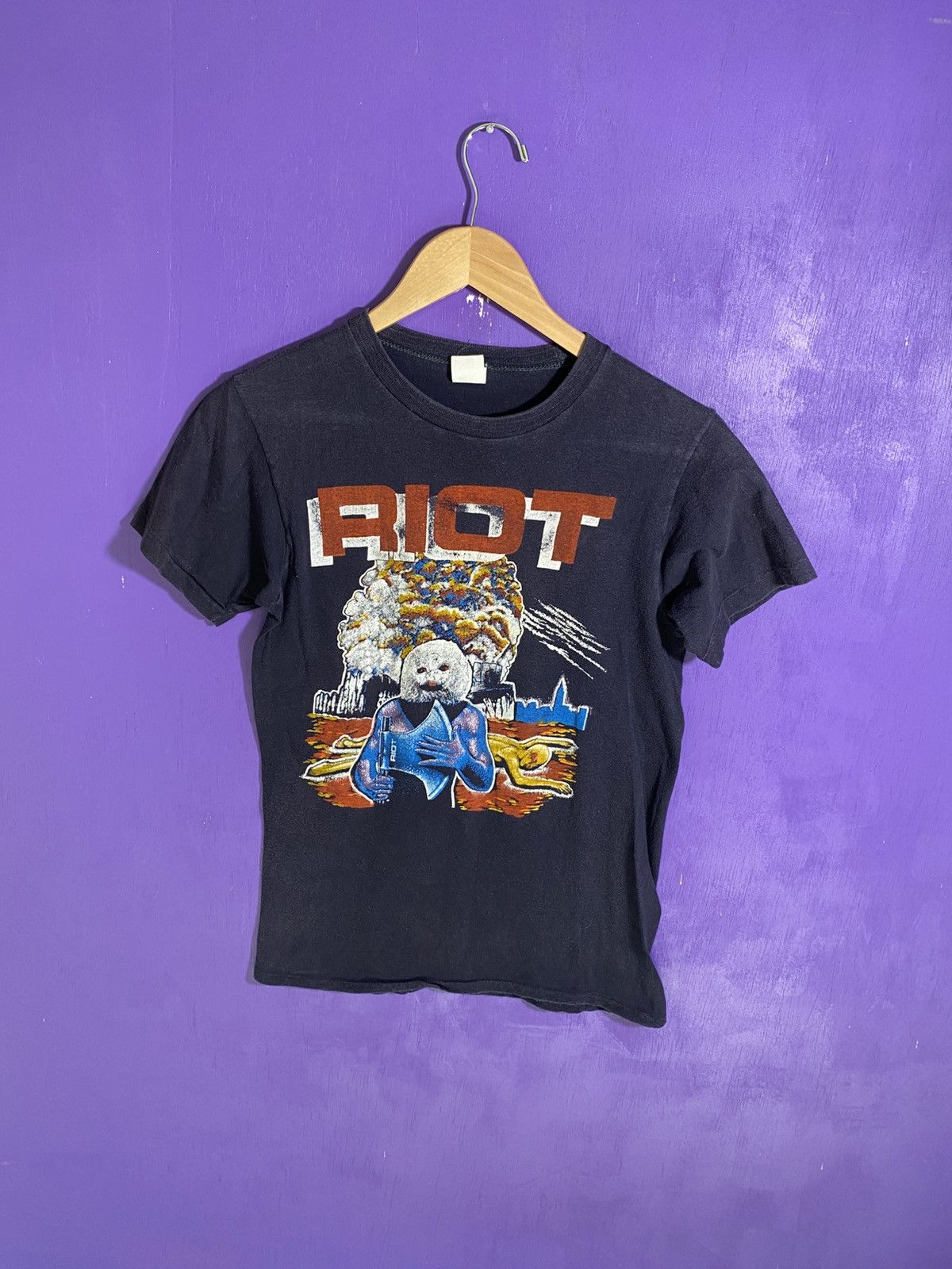 Band Tees × Vintage Vintage 70s RIOT atomic explosion tour t-shirt Size US M / EU 48-50 / 2 - 1 Thumbnail