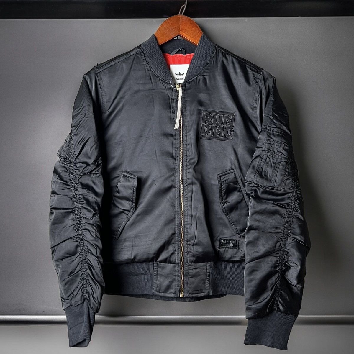 Run dmc bomber jacket outlet