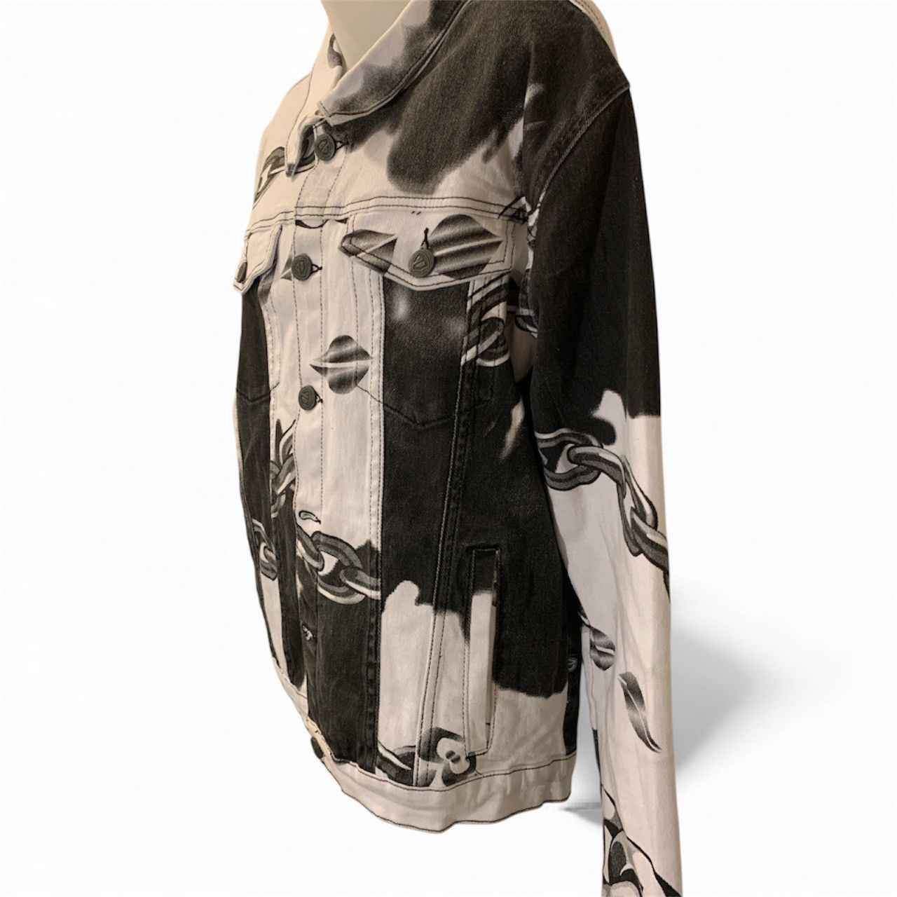 Other White and Black Denim Jacket (item#10050) Size US L / EU 52-54 / 3 - 4 Thumbnail