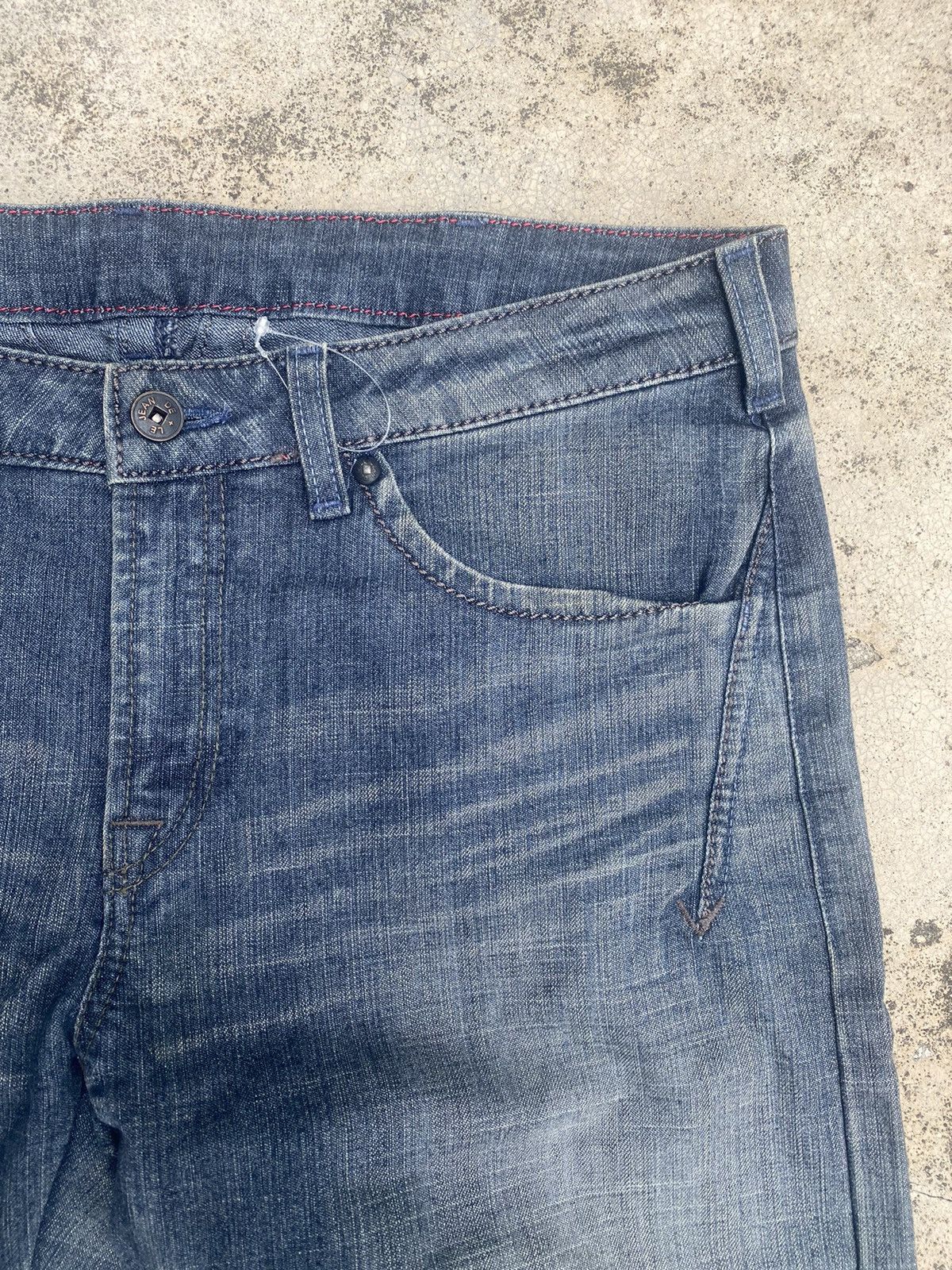 If Six Was Nine × Le Grande Bleu (L.G.B.) × Marithe + Francois Girbaud Flare Jeans Marithe Francois Girbaud Faded Denim Jeans Size US 34 / EU 50 - 5 Thumbnail
