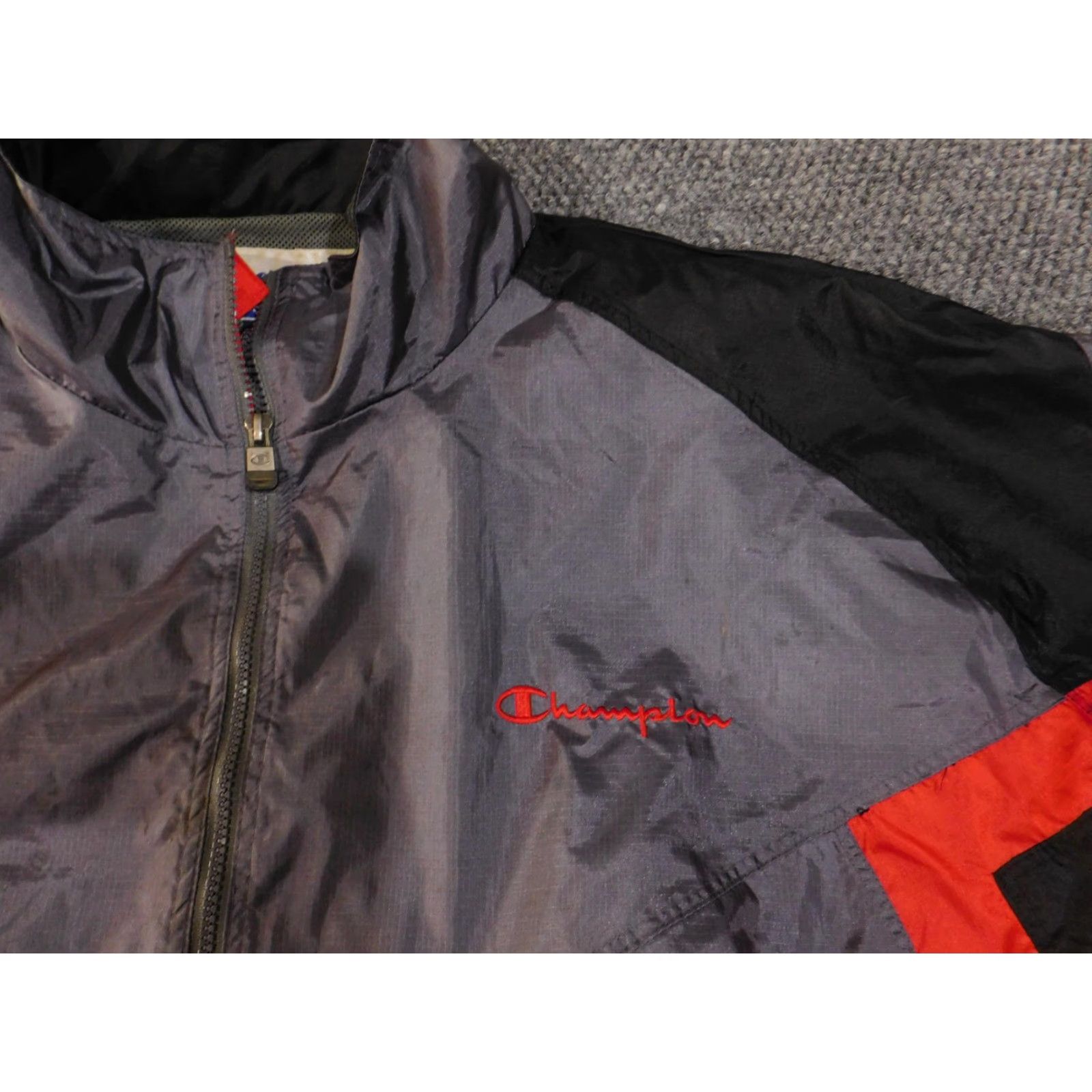 Champion VINTAGE Champion Jacket Mens XL Black Gray Red Nylon Windbreaker Spell Out 90s Size US XL / EU 56 / 4 - 6 Thumbnail