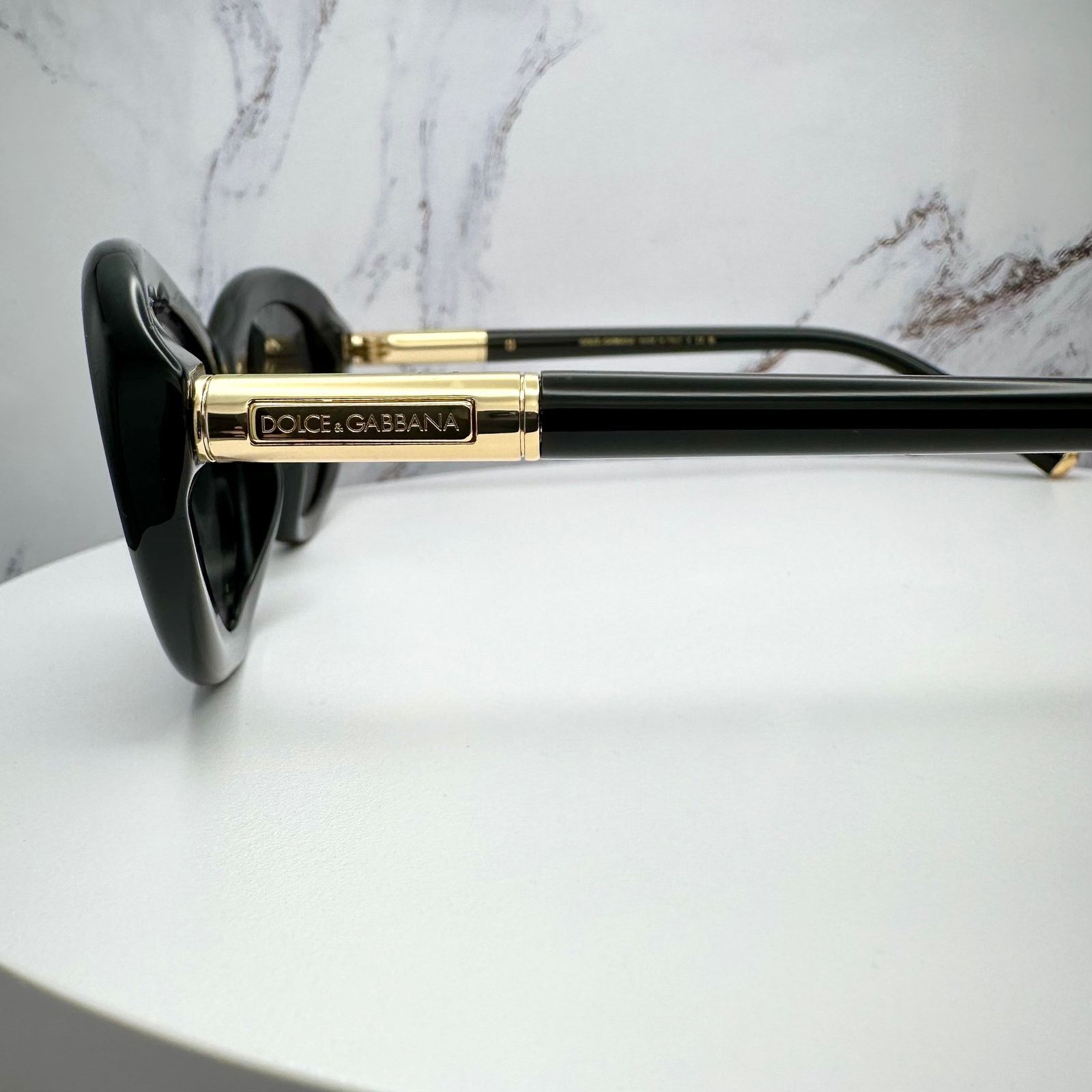 Dolce & Gabbana New Dolce & Gabbana Sunglasses Black Oval Cat Eye Gold Metal Size ONE SIZE - 20 Thumbnail