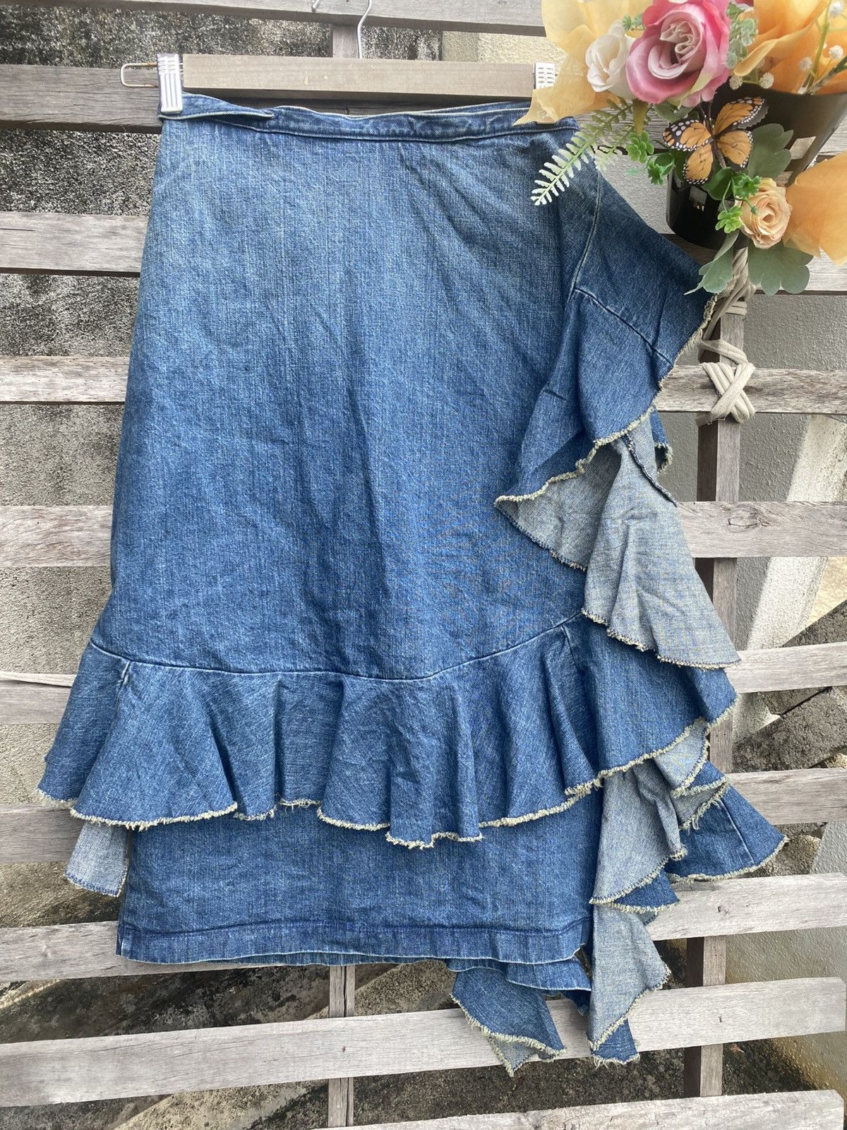 If Six Was Nine Jw Anderson x Uniqlo denim midi skirt Size 27" / US 4 / IT 40 - 8 Thumbnail