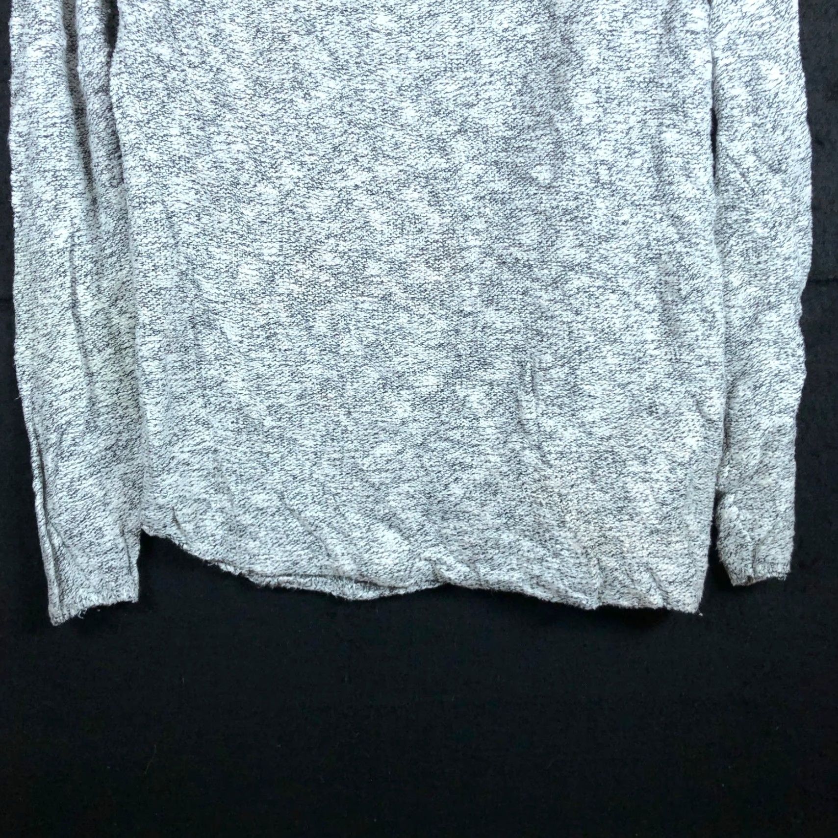 Banana Republic Banana Republic Womens Sweater Gray Black Italian Yarn Long Sleeve Medium Size M / US 6-8 / IT 42-44 - 3 Thumbnail