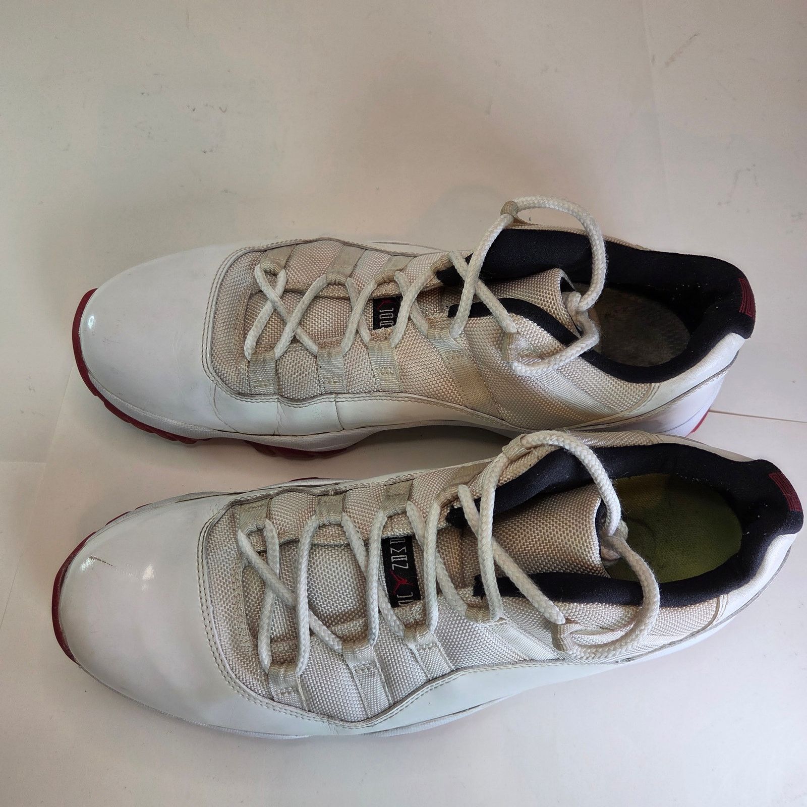 Nike Jordan 11 Retro Low Cherry 2012 Sz 13 Size US 13 / EU 46 - 4 Thumbnail
