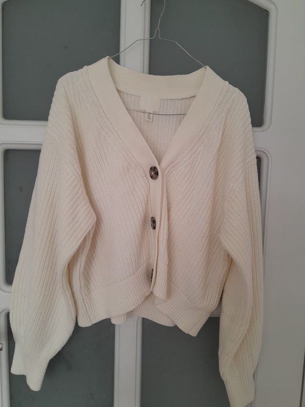 H&M White knitted sweater Size S / US 4 / IT 40 - 1 Thumbnail