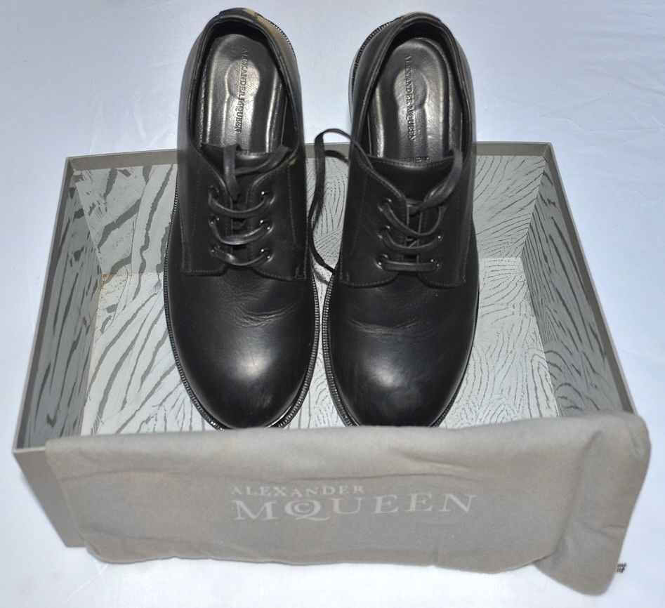 Alexander McQueen Alexander Mcqueen Spiked Loafer EU 42 Size  display picture 2